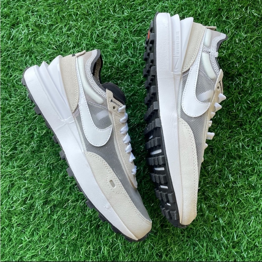 Brand New Nike Waffle One Summit White / White- Black